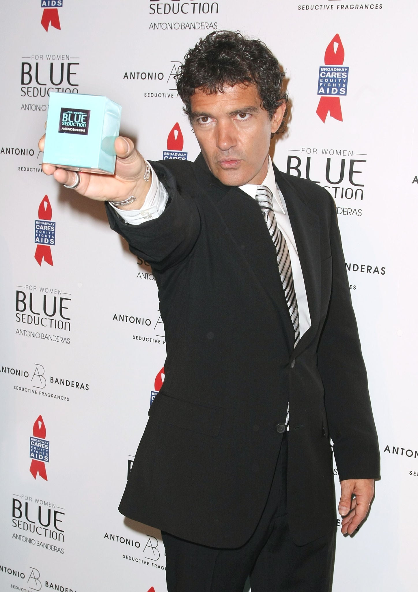 BLUE SEDUCTION ANTONIO BANDERAS FR TOP